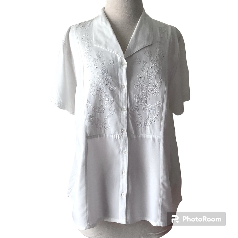 Nomadic Traders Fresco Ivory Embroidered Rayon Blouse
